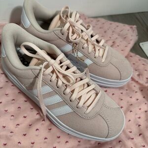 Adidas VL Court Bold Skateboard Lace Up Blush Pink Sneakers New With Tags
